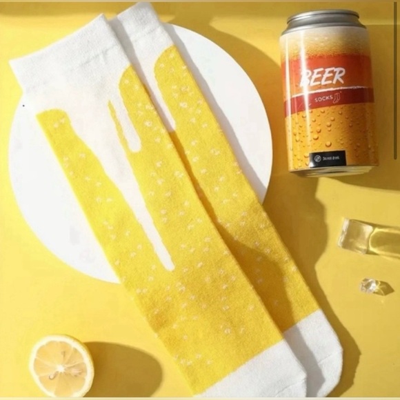 NEW Beer Socks in Can Reusable can Unisex Fun Great Gift New in Can - Picture 4 of 4